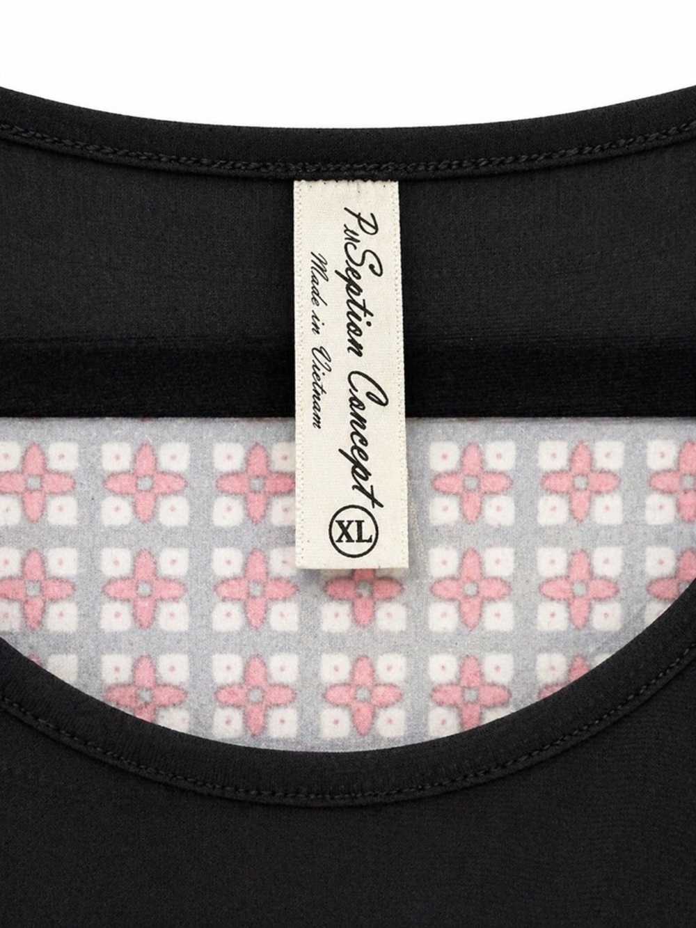 PerSeption Concept Black Short Sleeve Top with Red & White Geo Panel - Picture 3 of 5
